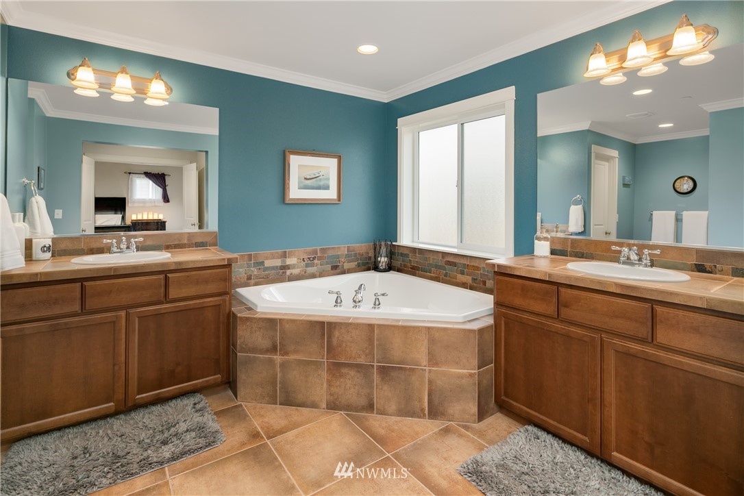 3421 223rd Place Southeast Bothell, WA 98021 - Photo 18 of 25