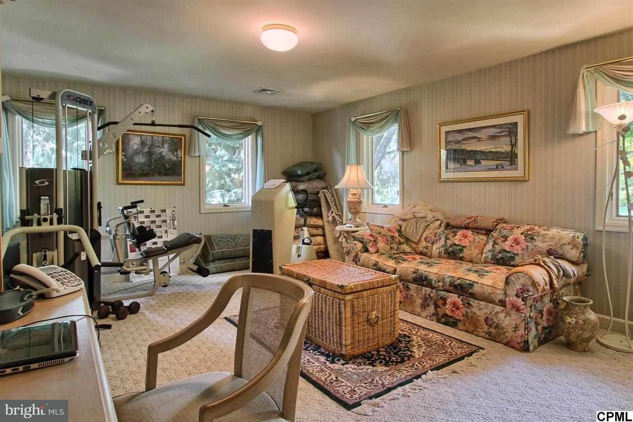 100 Cumberland Road Lemoyne, PA 17043 - Photo 21 of 22 Gallery Image 21