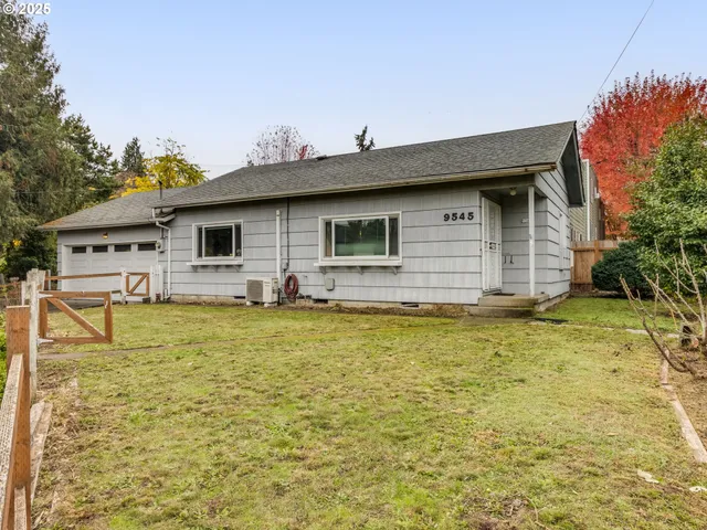 $435,000 | 9545 North Iris Way, Portland, OR 97203