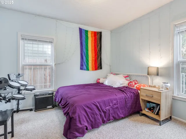 $435,000 | 9545 North Iris Way, Portland, OR 97203