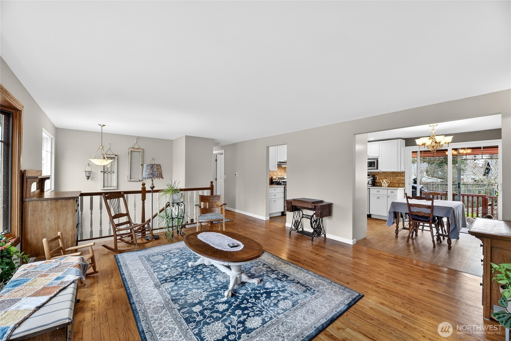 13629 Southeast 171st Place Renton, WA 98058 - Photo 6 of 25 Gallery Image 6