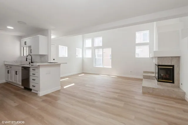 $1,299,900 | 987 Asilomar Terrace, Unit 2, Sunnyvale, CA 94086