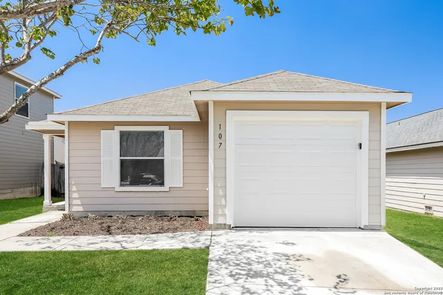 $1,620 | 107 Cedron Chase, San Antonio, TX 78253