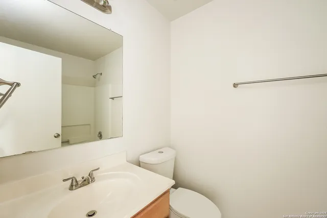 $1,620 | 107 Cedron Chase, San Antonio, TX 78253