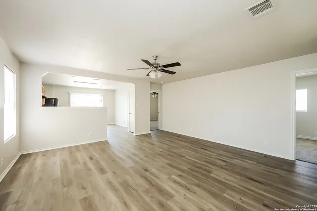 $1,620 | 107 Cedron Chase, San Antonio, TX 78253