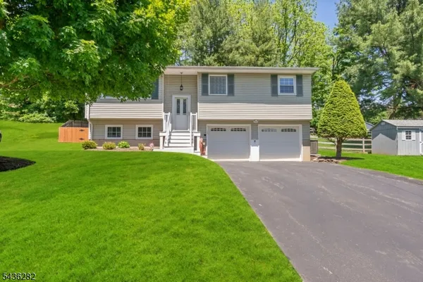 $529,900 | 34 Beavers Street, High Bridge, NJ 08829