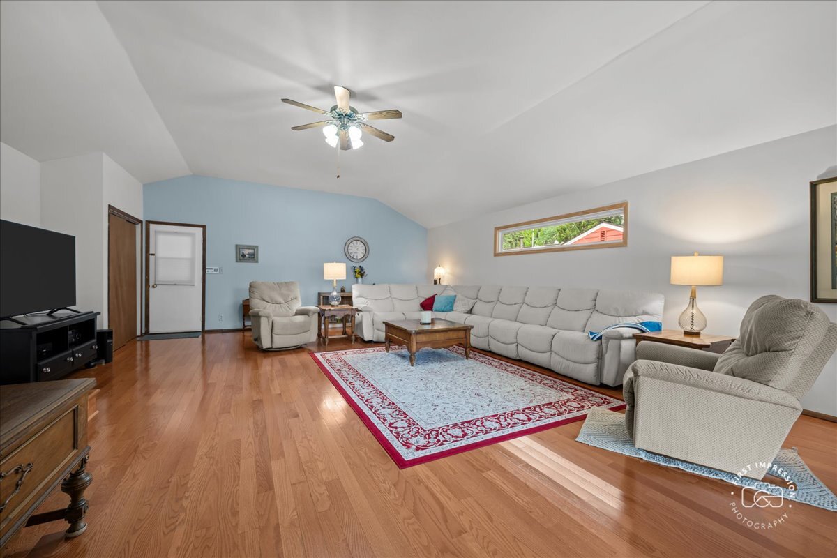 1271 North Randall Road Aurora, IL 60506 - Photo 20 of 39 Gallery Image 20
