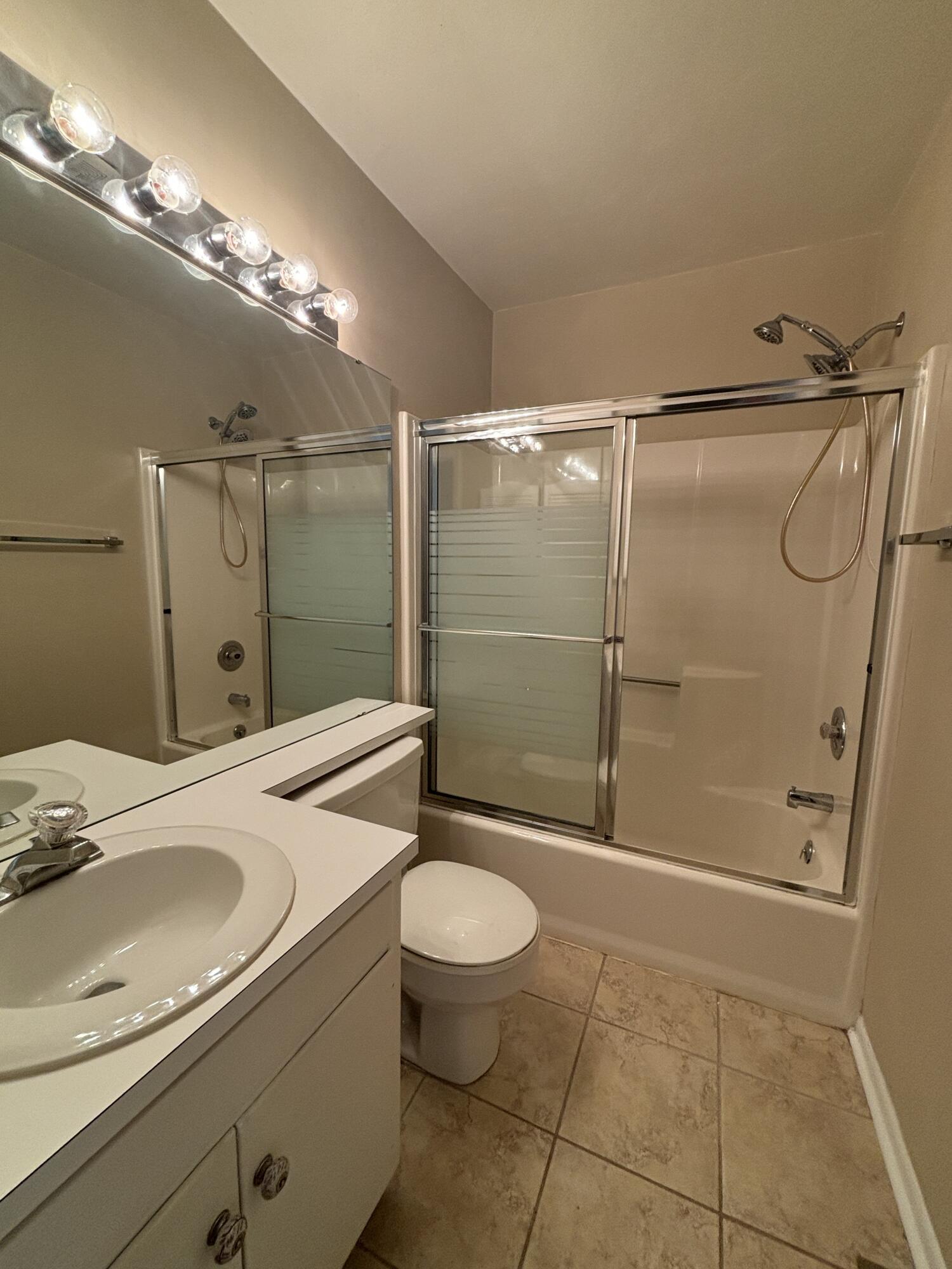 4978 Hunting Hills Circle Roanoke, VA 24018 - Photo 13 of 24 a bathroom with a sink toilet and shower