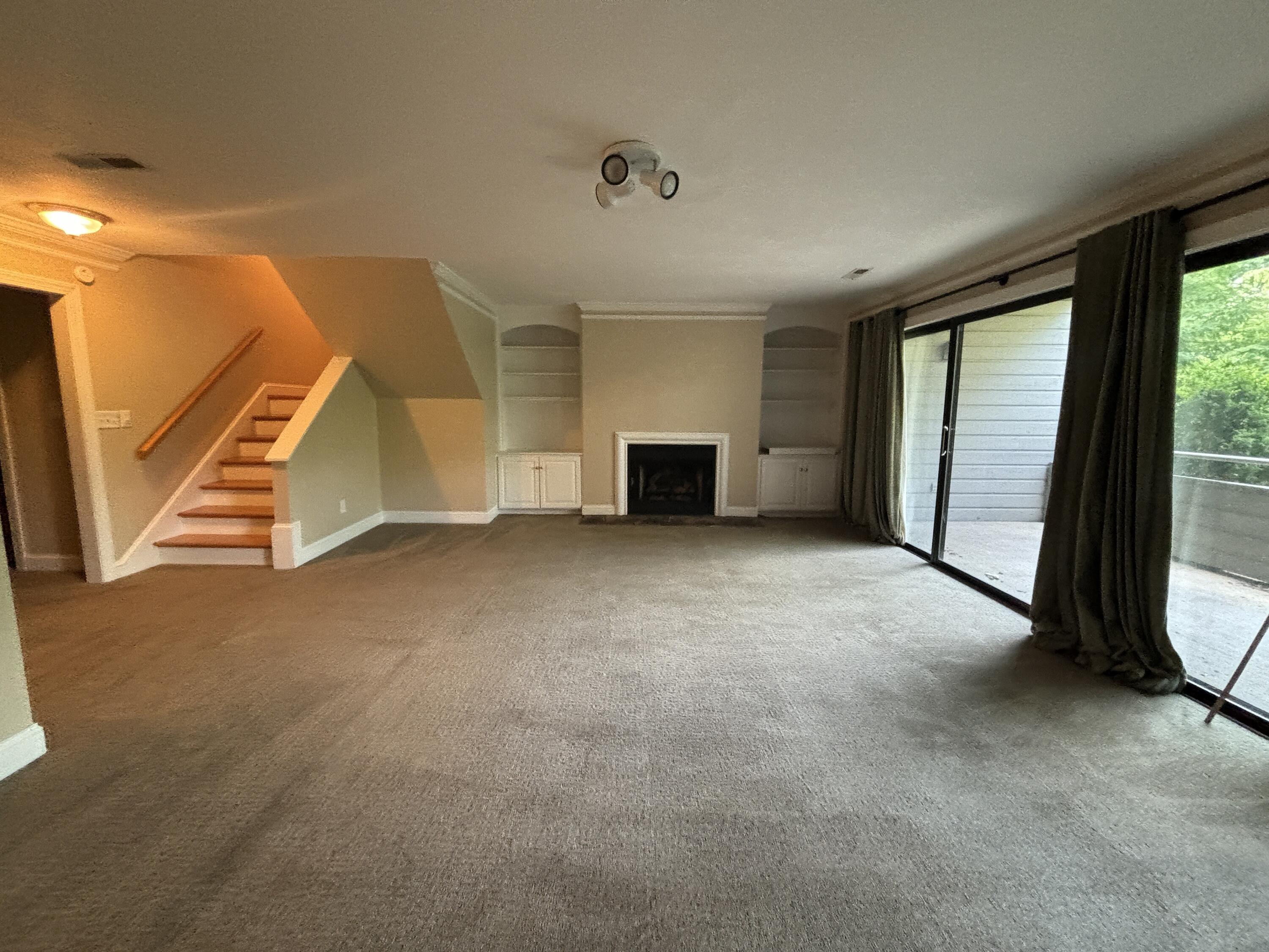 4978 Hunting Hills Circle Roanoke, VA 24018 - Photo 17 of 24 an empty room with windows