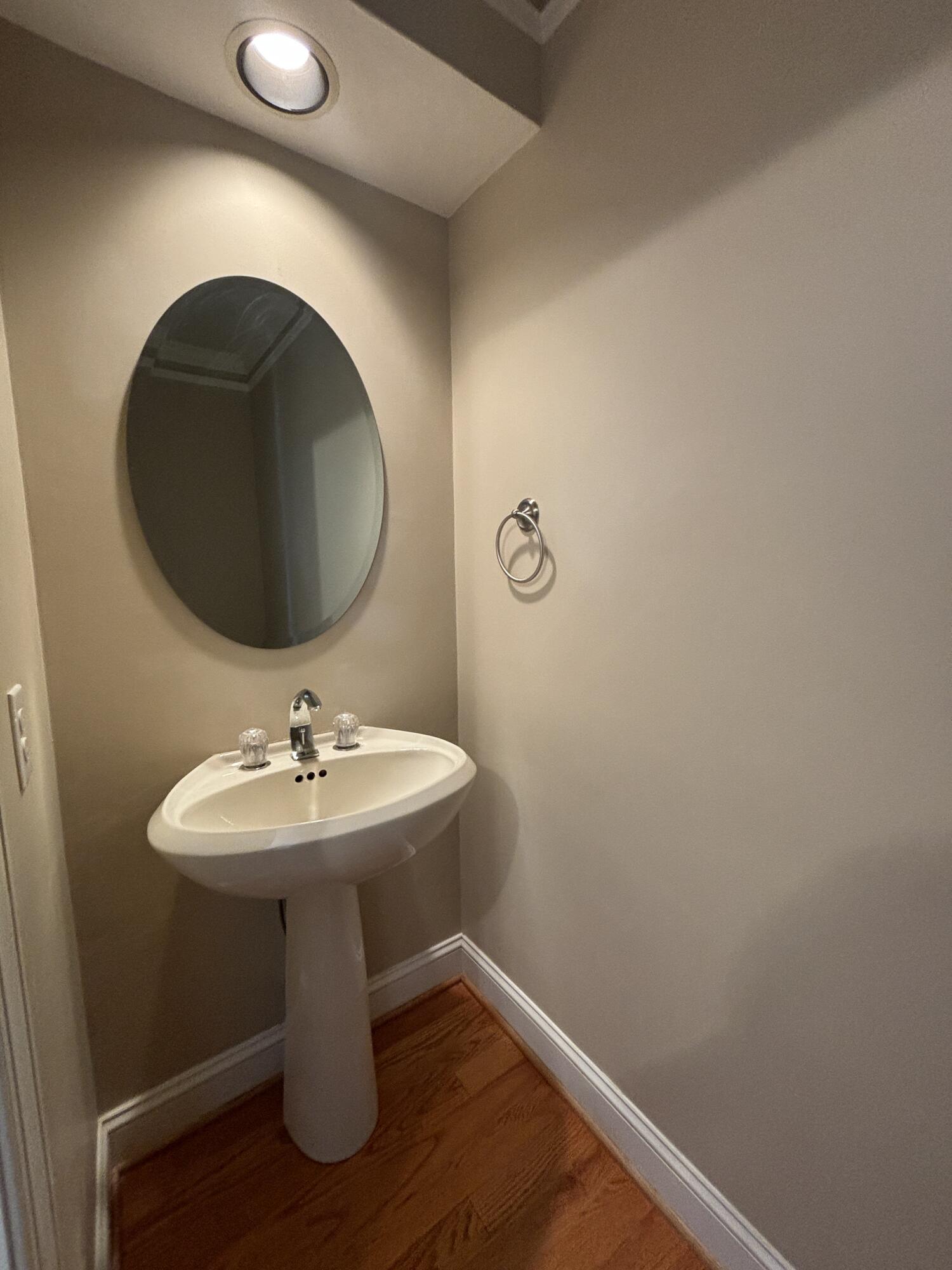 4978 Hunting Hills Circle Roanoke, VA 24018 - Photo 7 of 24 a bathroom with a sink and mirror