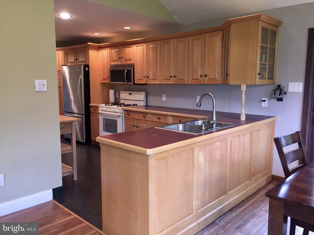 1422 Ship Road West Chester, PA 19380 - Photo 3 of 25 Kitchen