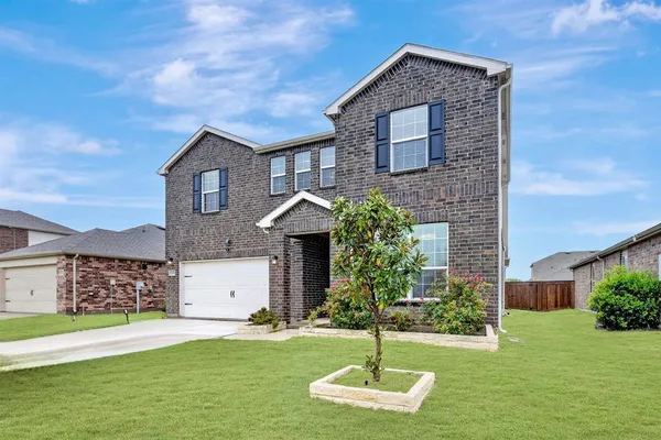 $374,900 | 504 Banbury Court, Forney, TX 75126