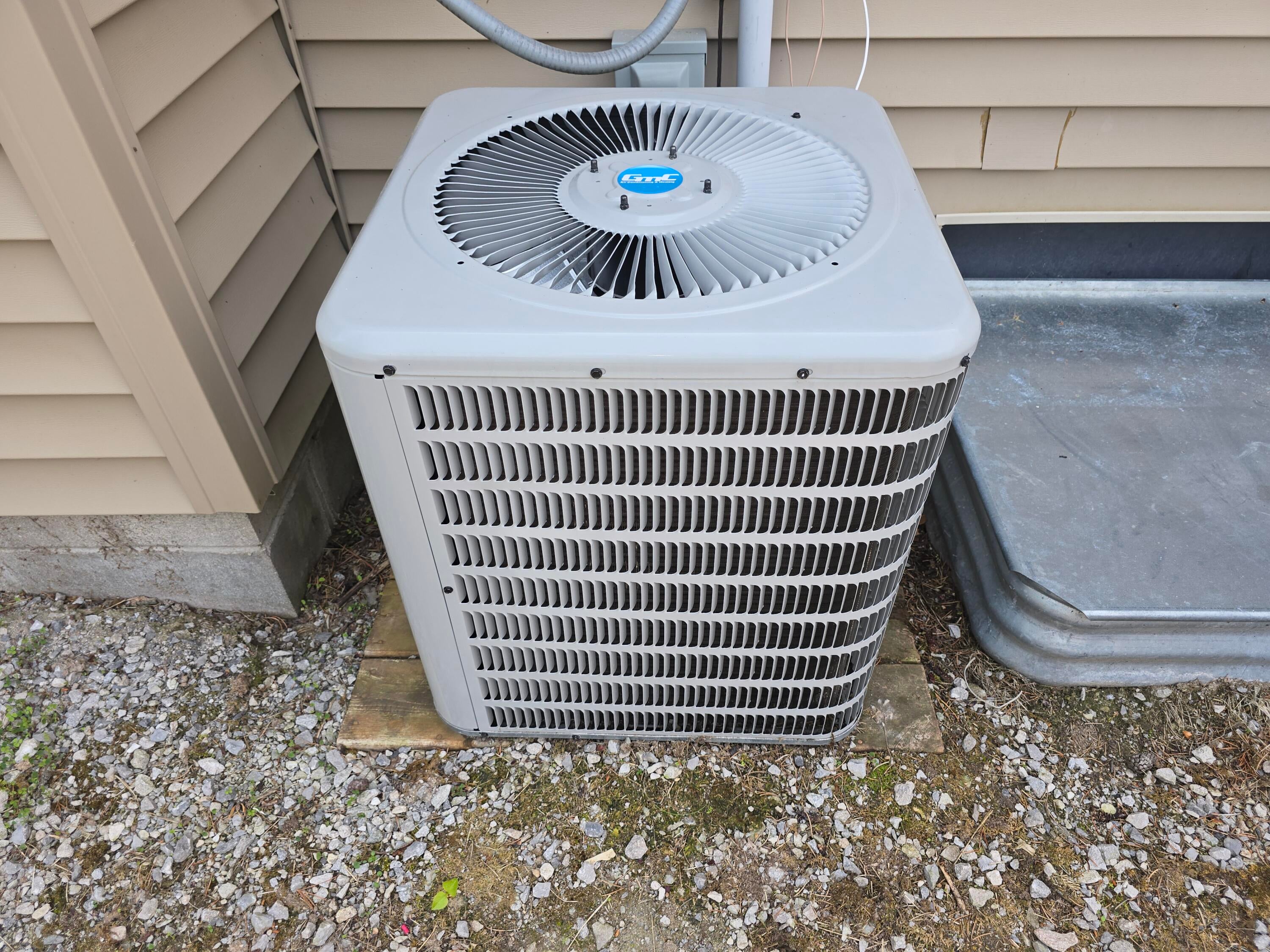11990 Lake 15 Road Atlanta, MI 49709 - Photo 24 of 33 New Ac Unit