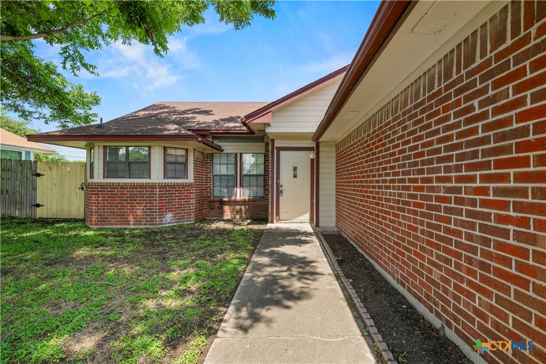 1803 Camilla Road Killeen, TX 76549 - Photo 2 of 26