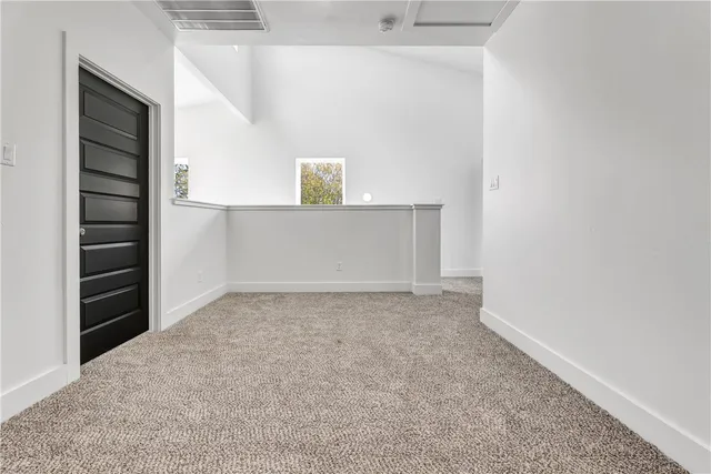 $2,795 | 211 Lynn Drive, Unit 101, Bryan, TX 77801