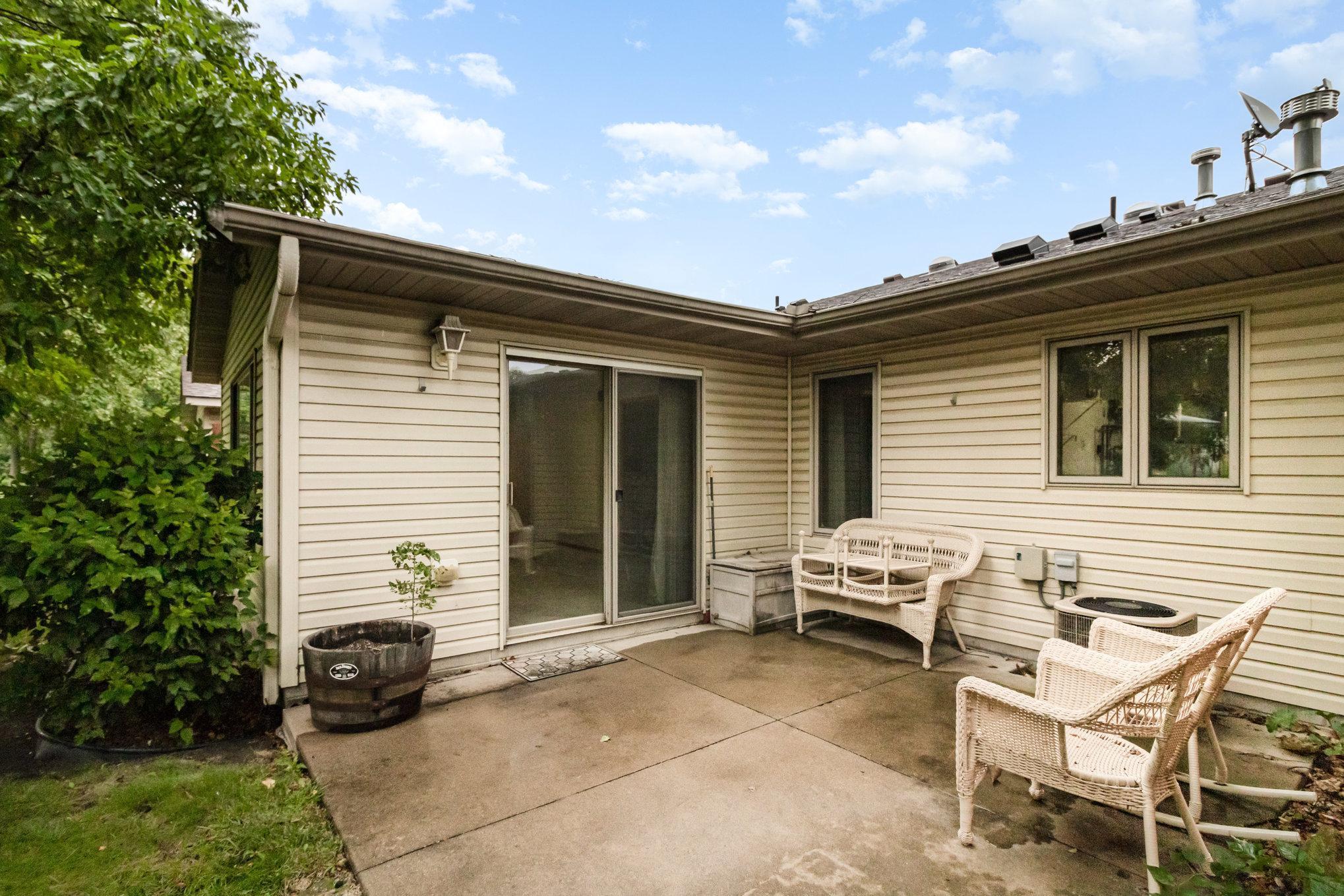 218 6th Street Northeast Montgomery, MN 56069 - Photo 22 of 24