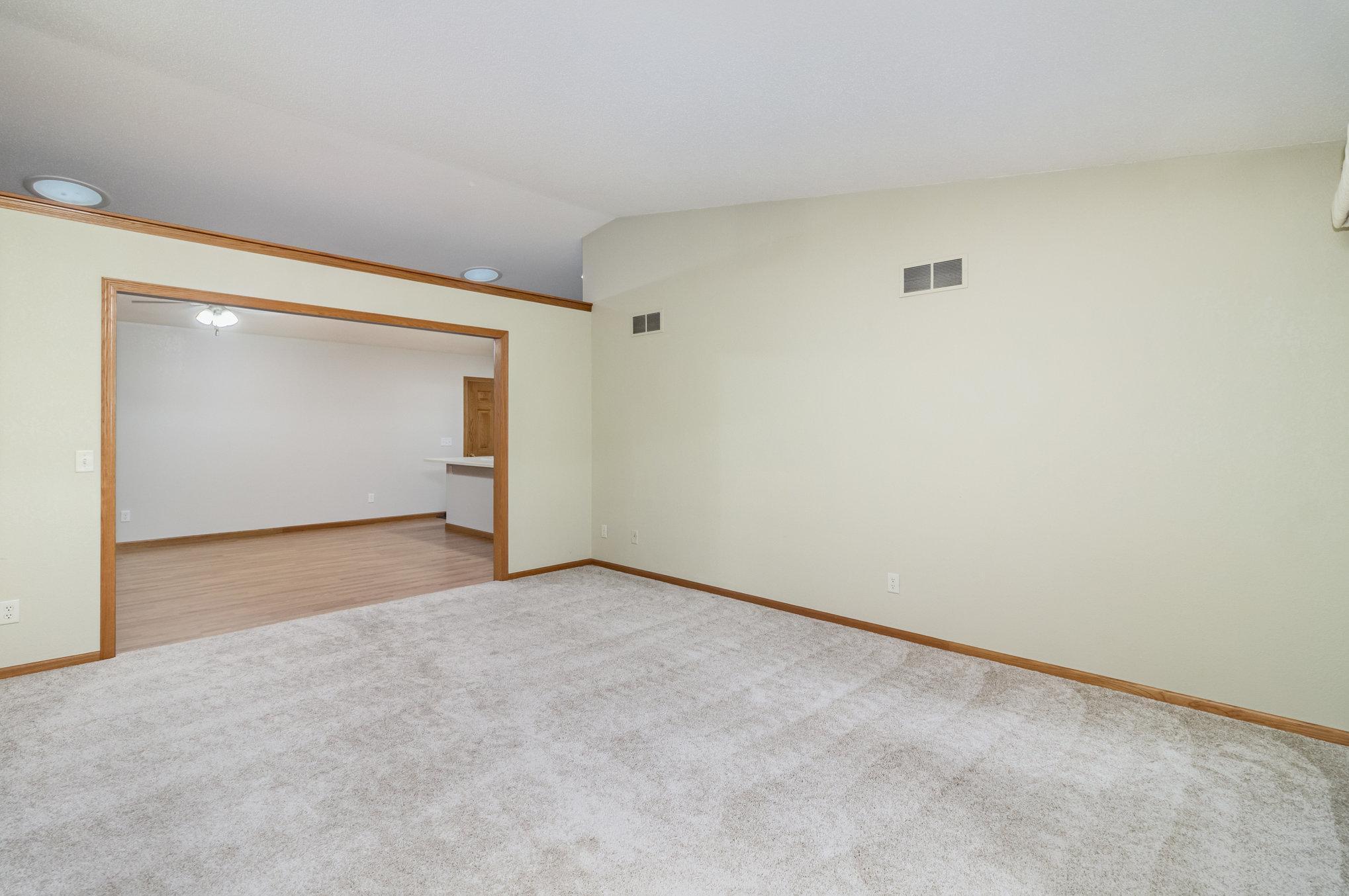 218 6th Street Northeast Montgomery, MN 56069 - Photo 9 of 24