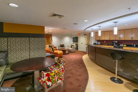 $725,000 | 915 E Street Northwest, Unit 1105, Washington, DC 20004