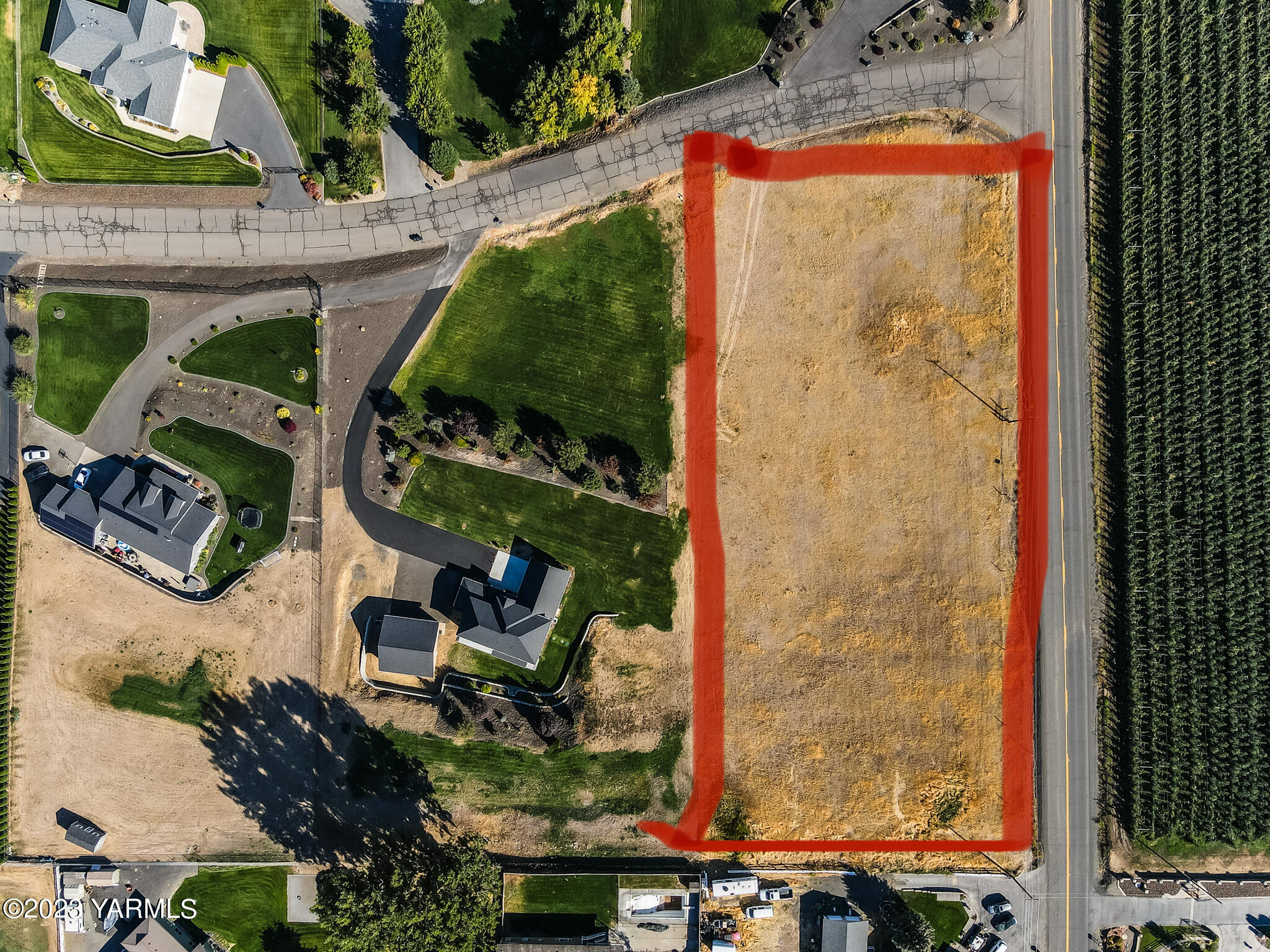 11200 Flintstone Road Yakima, WA 98908 - Photo 7 of 10 an outdoor view of garden