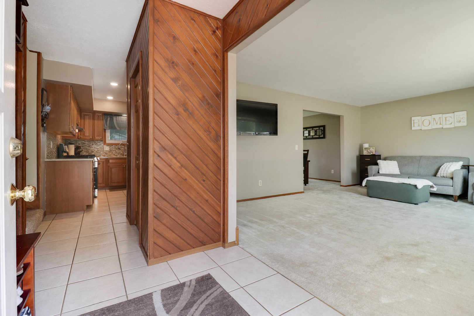 301 Garden Road Normal, IL 61761 - Photo 4 of 46 Gallery Image 4