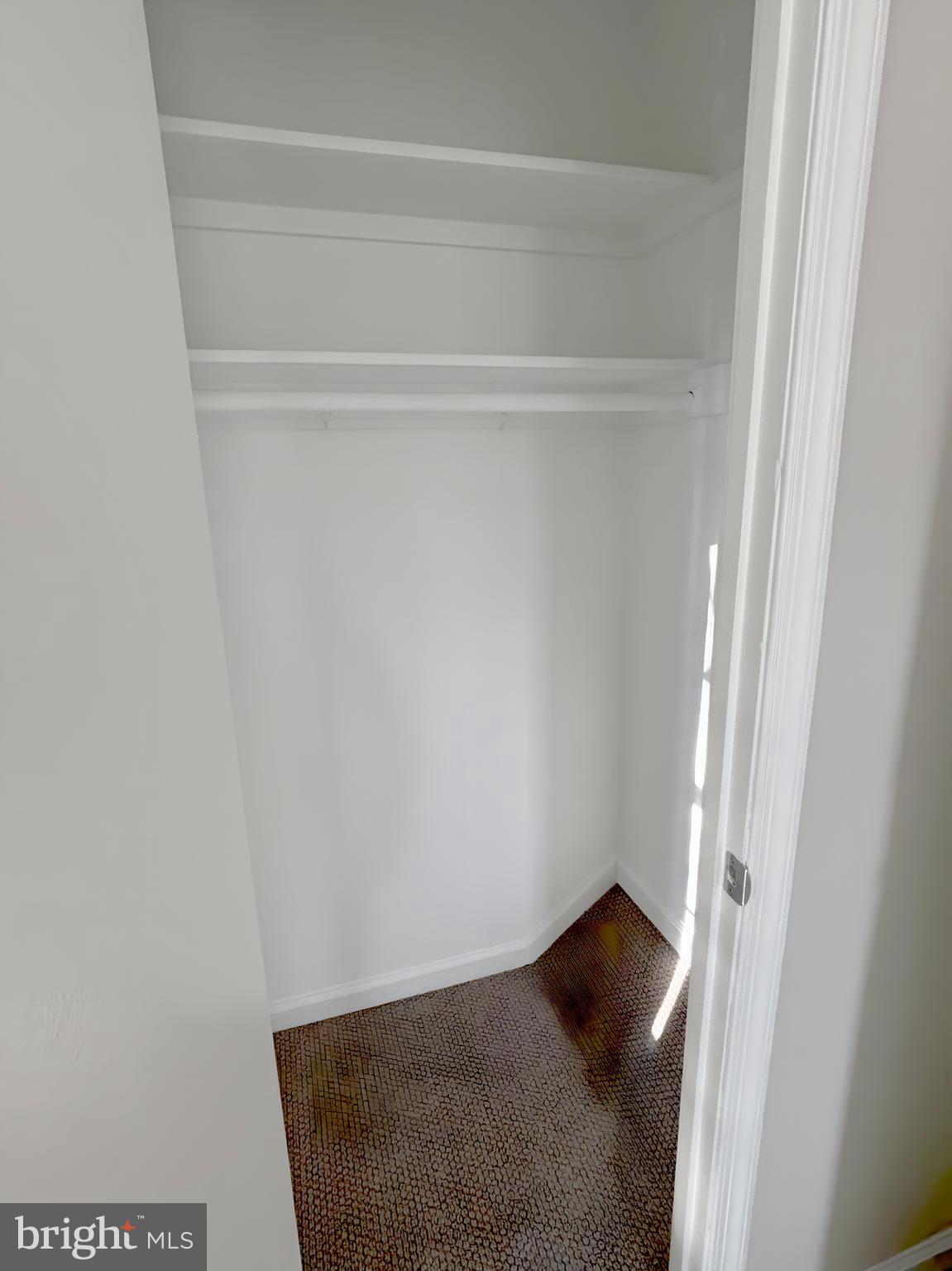 9278 Taney Road Manassas, VA 20110 - Photo 20 of 34 a view of cupboard