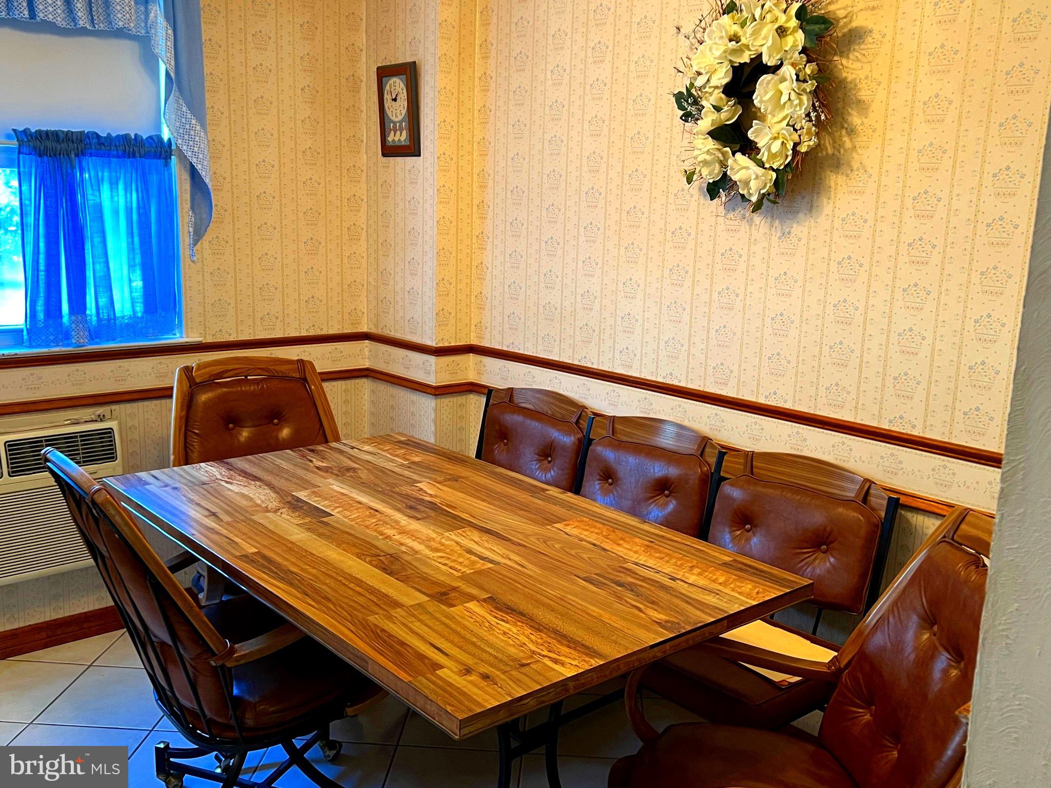 9156 Ryerson Road Philadelphia, PA 19114 - Photo 10 of 26 Gallery Image 10