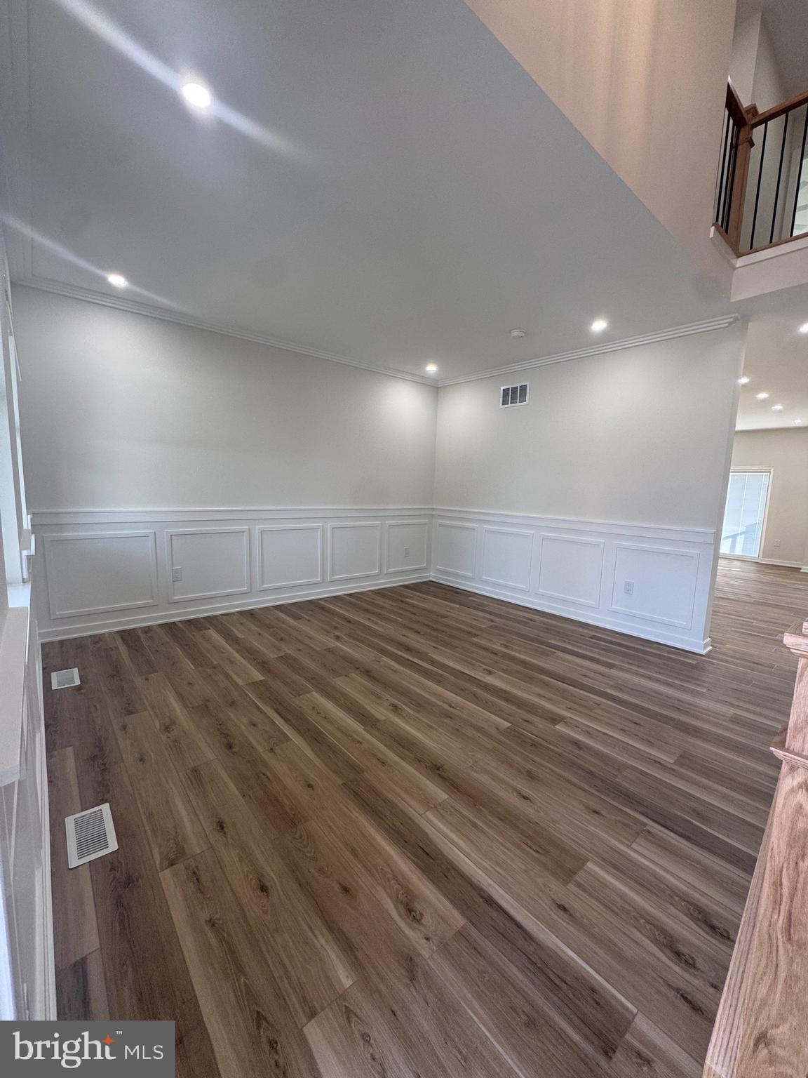 229 Ridge Avenue Blackwood, NJ 08012 - Photo 3 of 24 a view of room