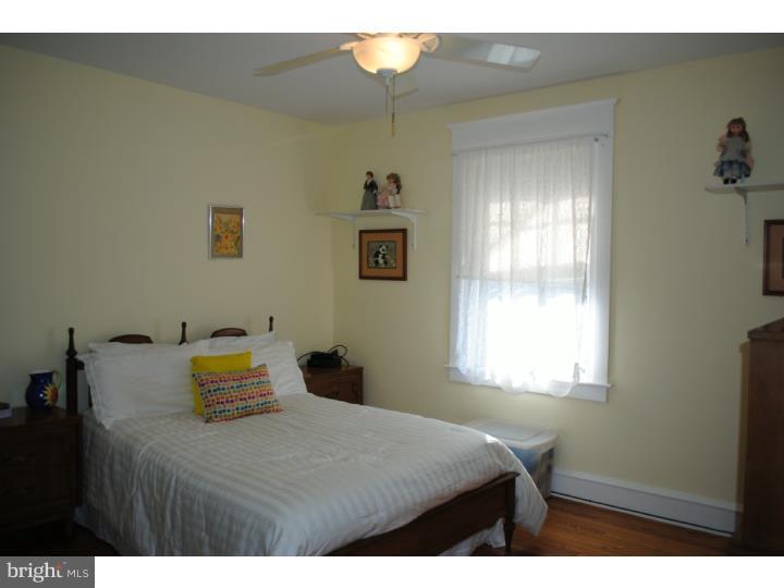 28 Llandillo Road Havertown, PA 19083 - Photo 17 of 20