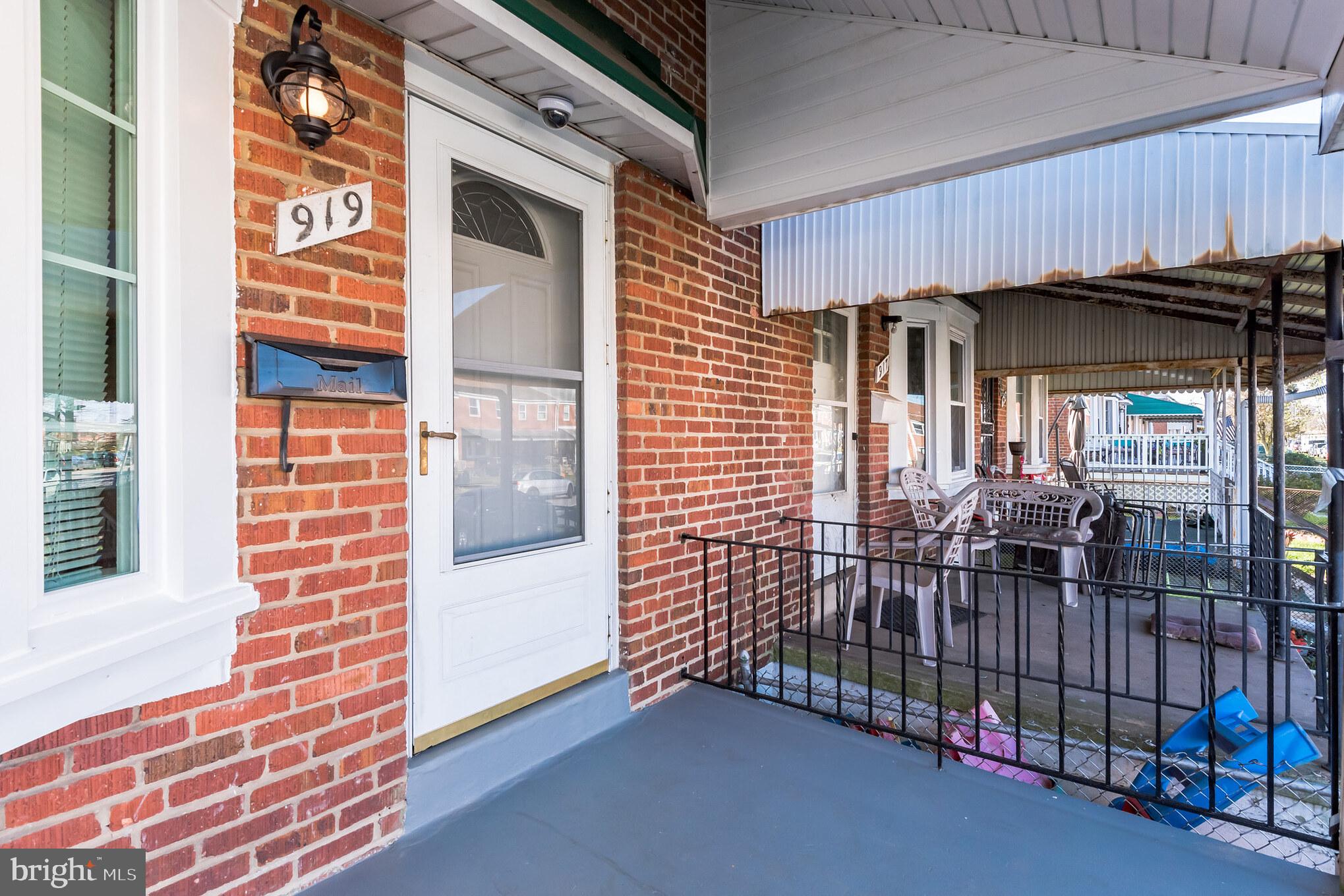 919 Arncliffe Road Baltimore, MD 21221 - Photo 3 of 30