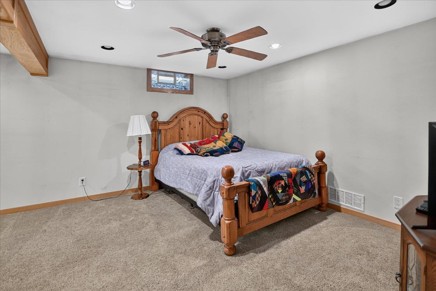 4351 Windsor Road Windsor, WI 53598 - Photo 15 of 28 Gallery Image 15
