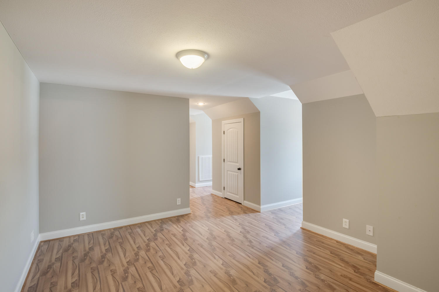 230 Hunting Ridge Circle Rock Spring, GA 30739 - Photo 21 of 30 230_Hunting_Ridge_Cir_28