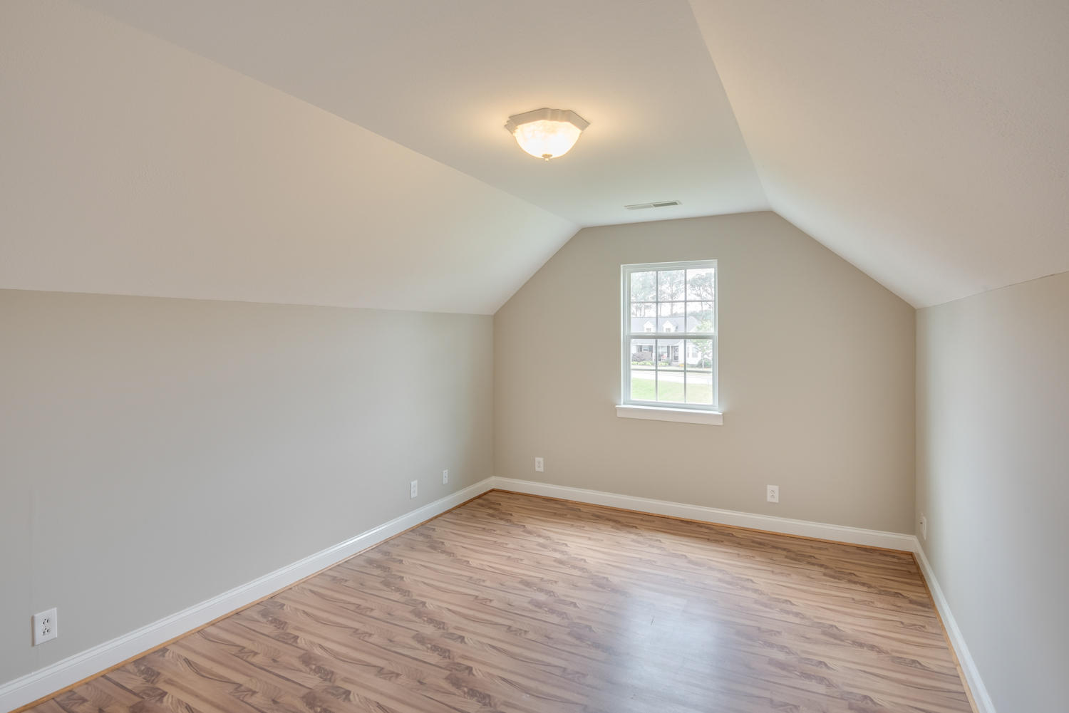 230 Hunting Ridge Circle Rock Spring, GA 30739 - Photo 23 of 30 230_Hunting_Ridge_Cir_29