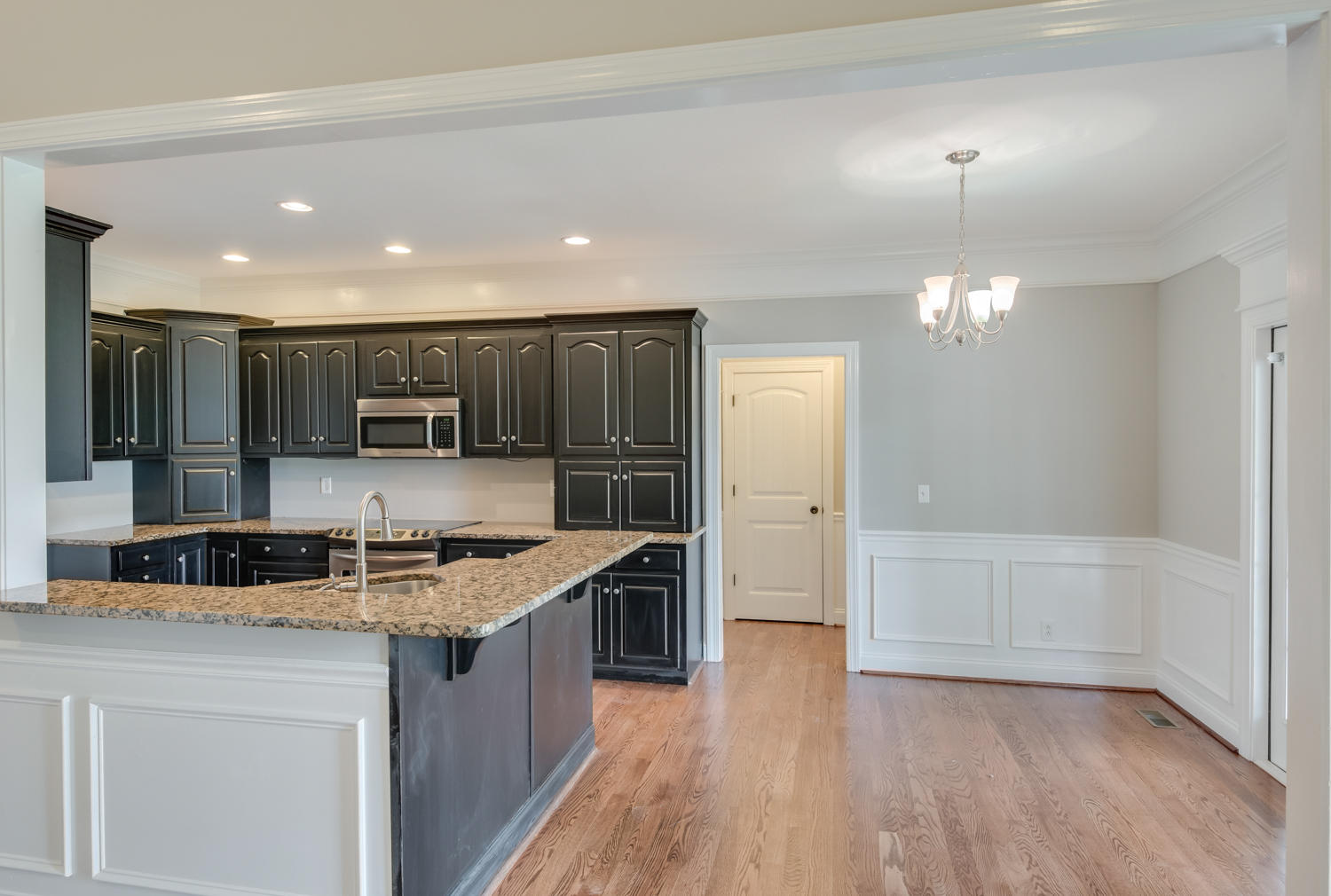 230 Hunting Ridge Circle Rock Spring, GA 30739 - Photo 10 of 30 230_Hunting_Ridge_Cir_15
