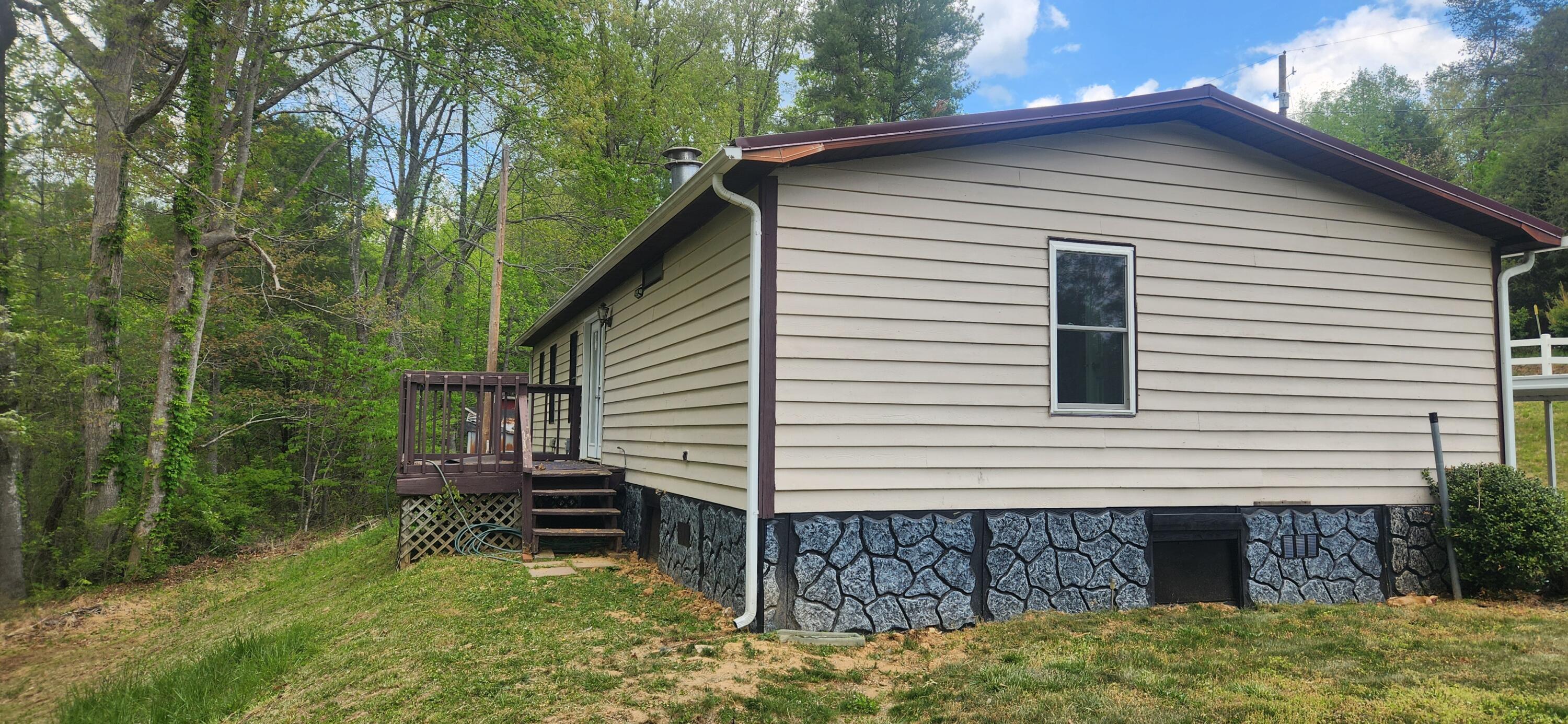 175 Haw Patch Road Ferrum, VA 24088 - Photo 2 of 17 175 Haw Patch RD