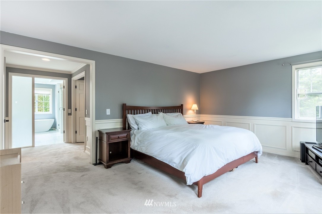 802 Aloha Place Edmonds, WA 98020 - Photo 12 of 25 Gallery Image 12