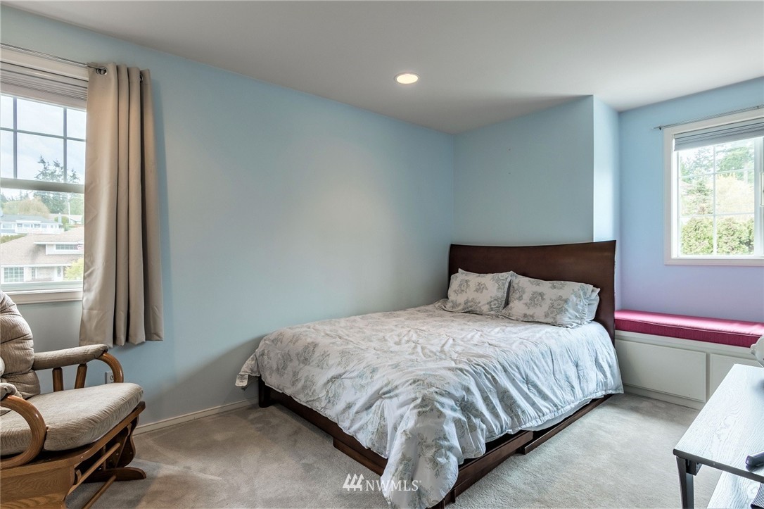 802 Aloha Place Edmonds, WA 98020 - Photo 15 of 25 Gallery Image 15