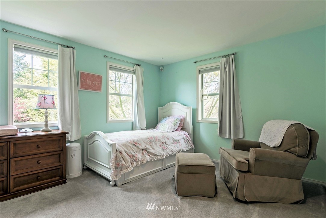 802 Aloha Place Edmonds, WA 98020 - Photo 16 of 25 Gallery Image 16