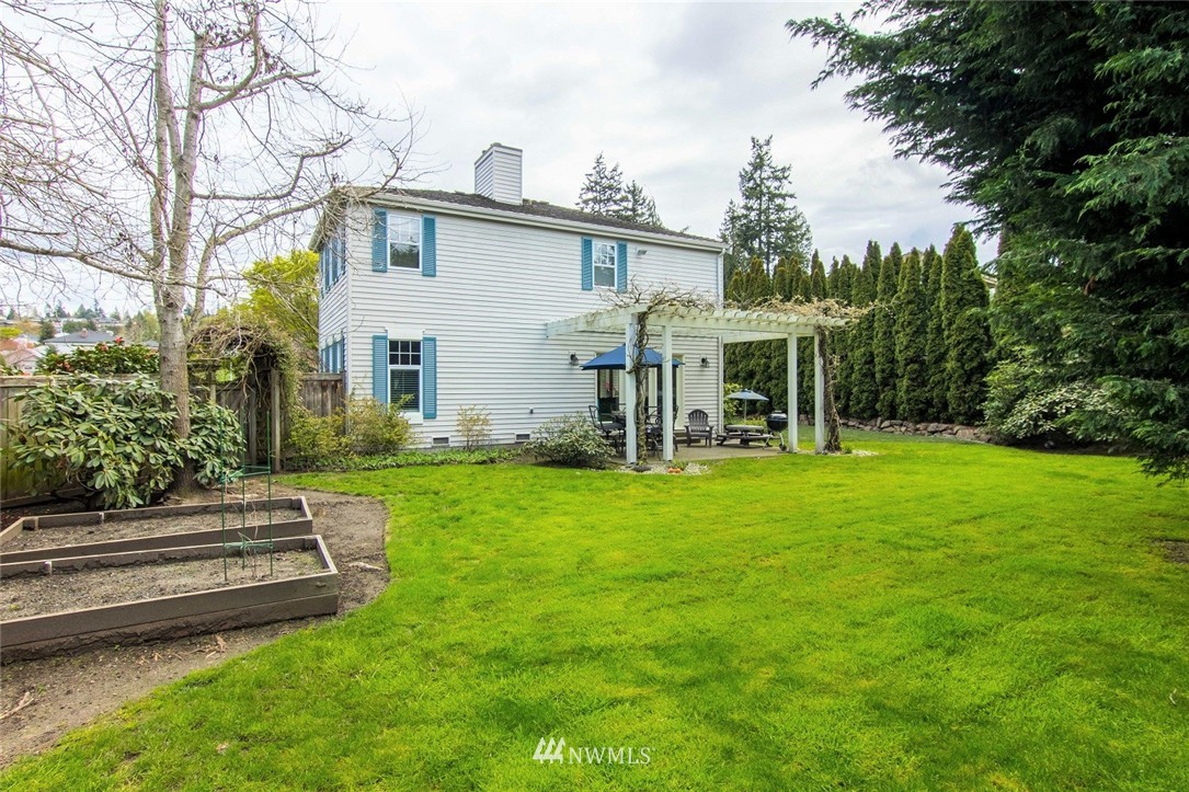 802 Aloha Place Edmonds, WA 98020 - Photo 21 of 25 Gallery Image 21