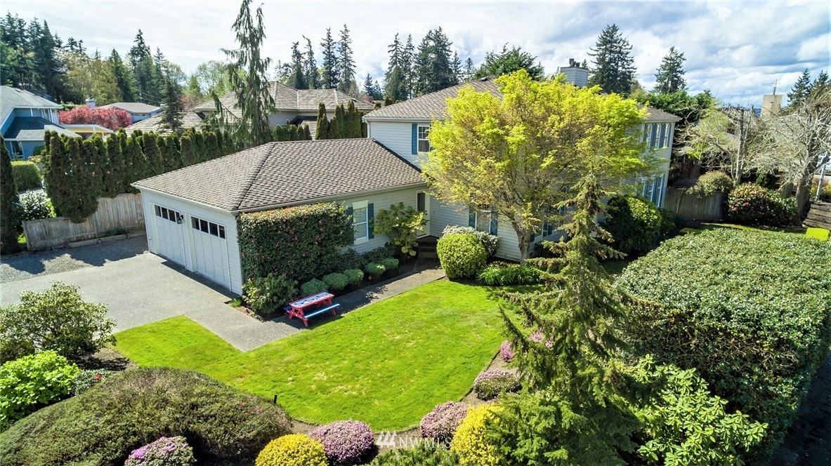 802 Aloha Place Edmonds, WA 98020 - Photo 24 of 25 Gallery Image 24