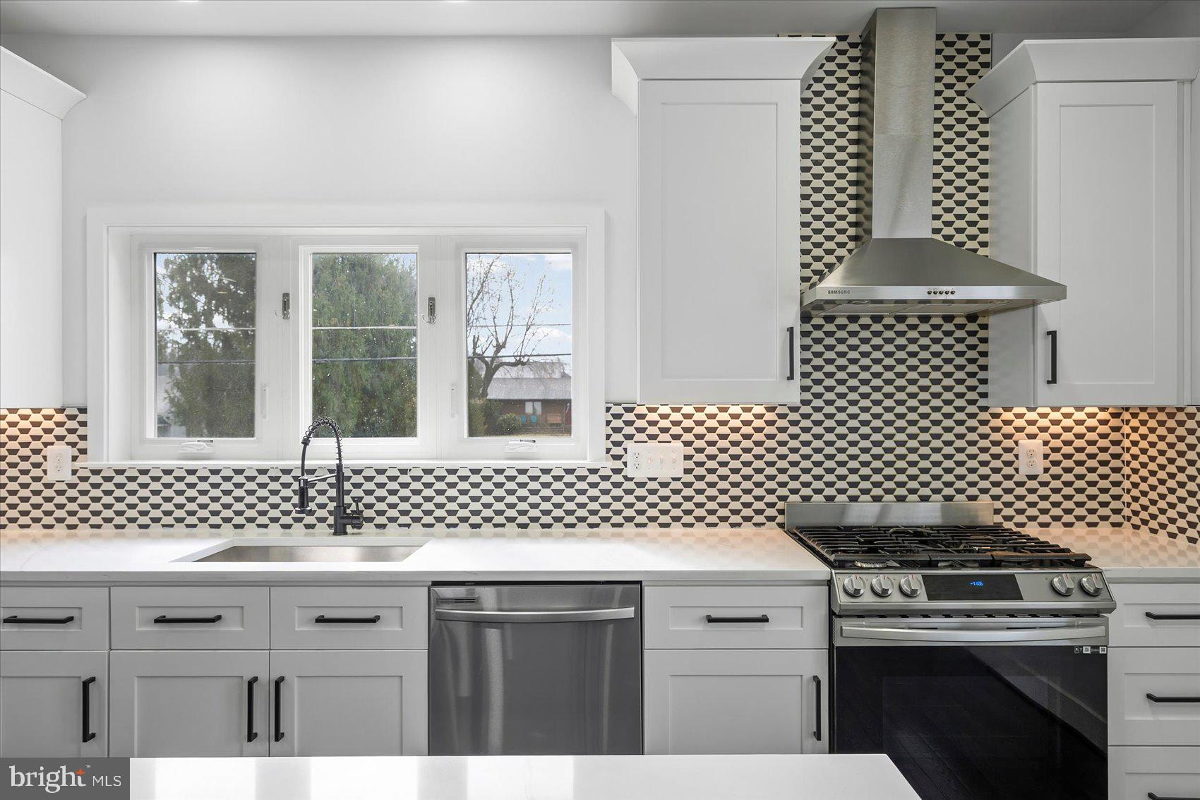 11030 Bird River Grove Road White Marsh, MD 21162 - Photo 20 of 60