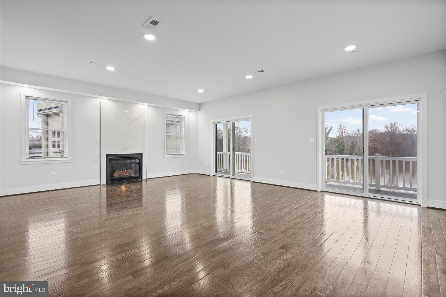 11030 Bird River Grove Road White Marsh, MD 21162 - Photo 6 of 60