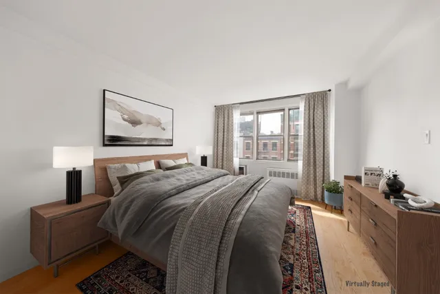 $850,000 | 50 Bayard Street, Unit 4L | Chinatown