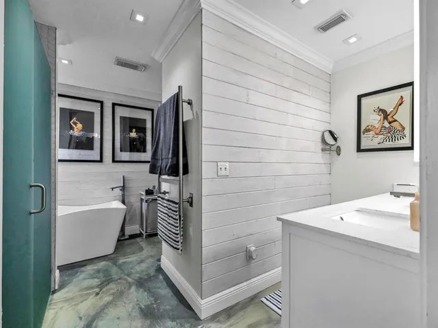 $699,900 | 1016 Spindle Palm Way, Apollo Beach, FL 33572