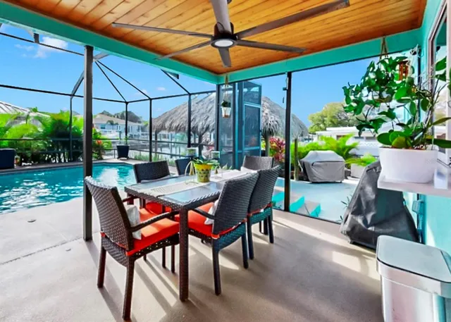 $699,900 | 1016 Spindle Palm Way, Apollo Beach, FL 33572