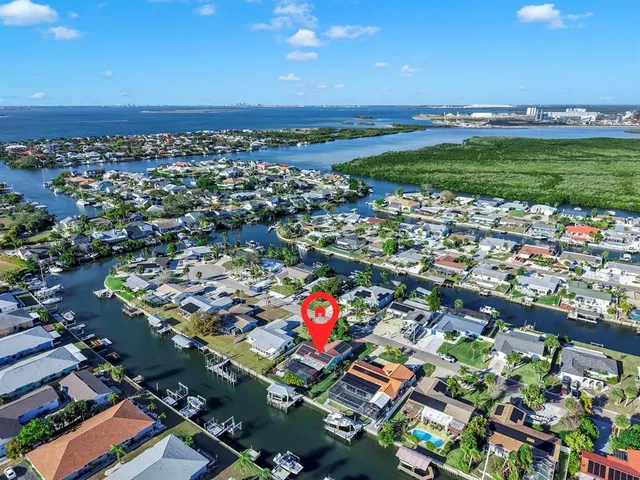 $699,900 | 1016 Spindle Palm Way, Apollo Beach, FL 33572