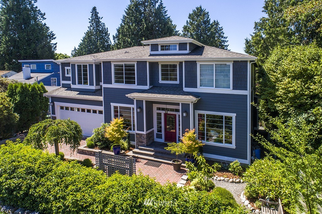 11761 Sand Point Way Northeast Seattle, WA 98125 - Photo 2 of 25
