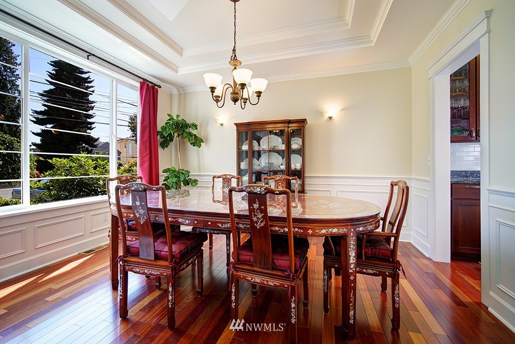 11761 Sand Point Way Northeast Seattle, WA 98125 - Photo 13 of 25