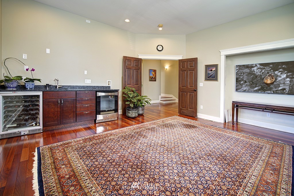 11761 Sand Point Way Northeast Seattle, WA 98125 - Photo 16 of 25