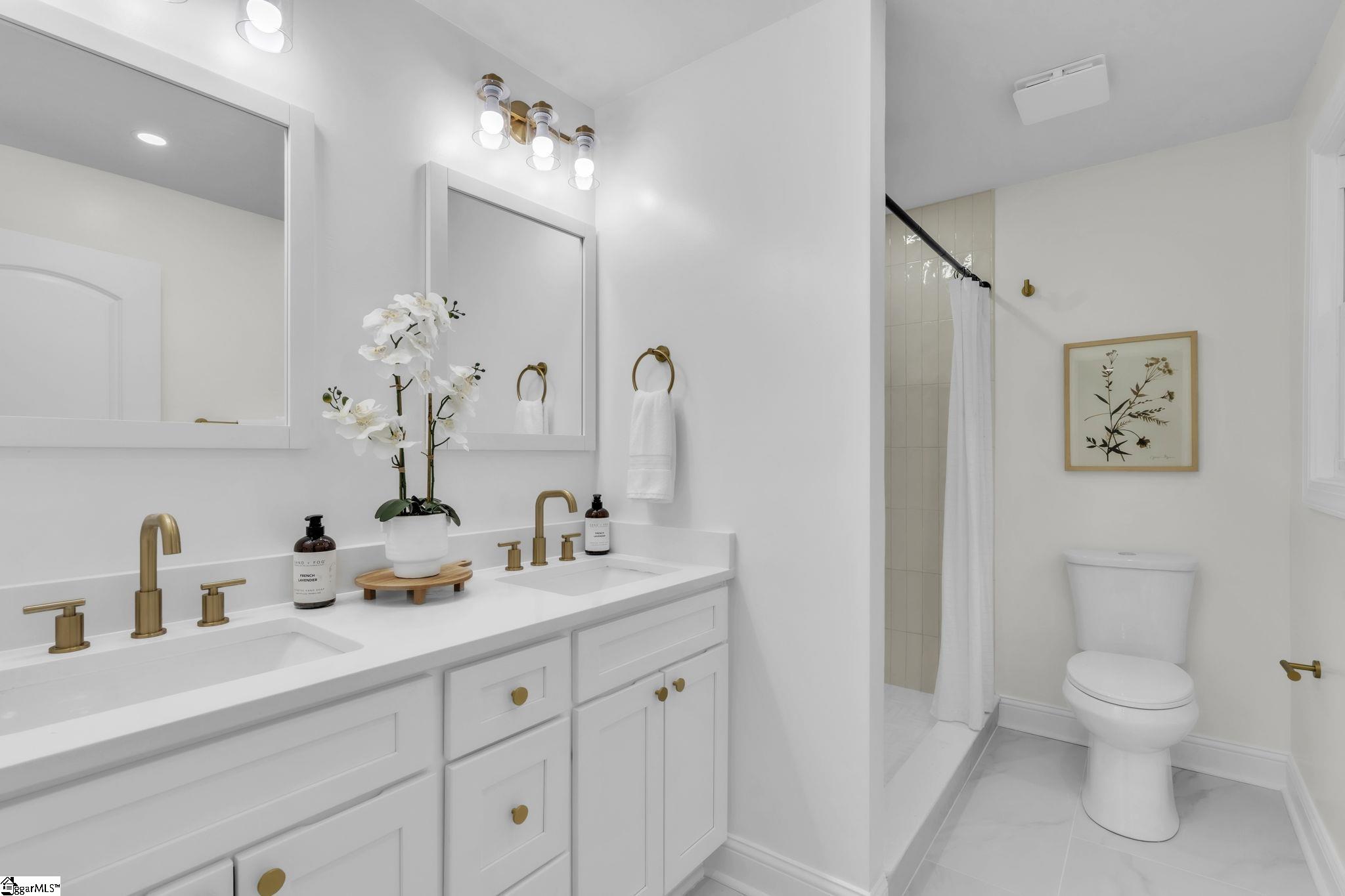 601 Parkins Mill Road Greenville, SC 29607 - Photo 14 of 43