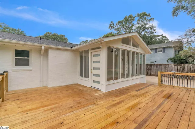 $690,900 | 601 Parkins Mill Road, Greenville, SC 29607